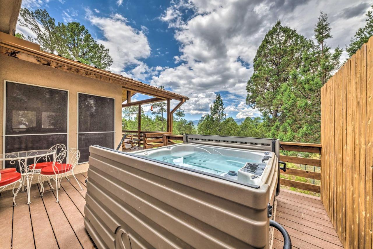 Spacious Ruidoso Home With Hot Tub And Fireplaces Exteriér fotografie